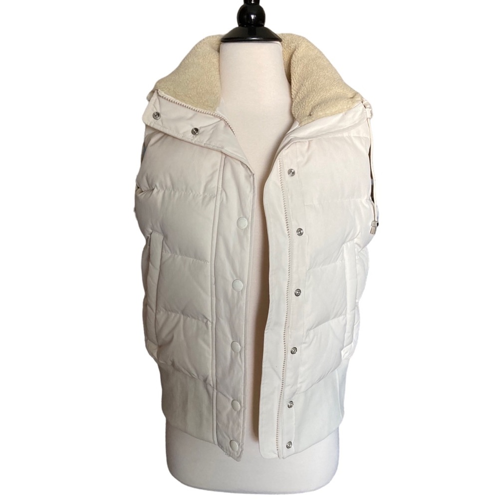 Banana Republic Down Vest